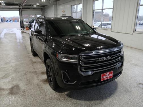 2021 GMC Acadia AWD AT4