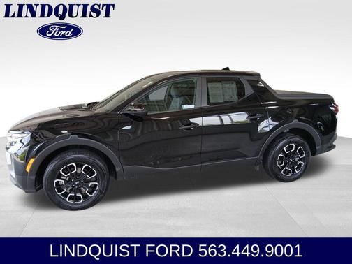 Phantom Black 2024 Hyundai SANTA CRUZ SE