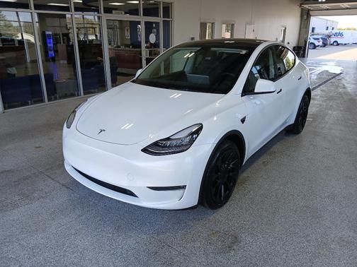 2023 Tesla Model Y Long Range Dual Motor All-Wheel Drive
