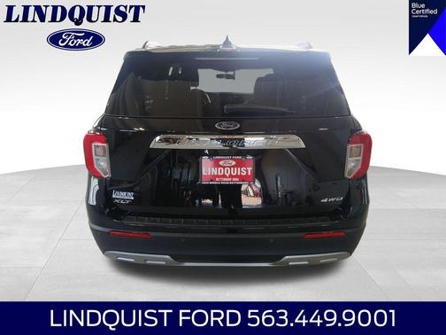 AGATE BLACK METALLIC 2024 Ford Explorer XLT