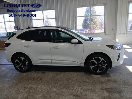 2023 Ford Escape ST-Line Select