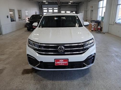 2021 Volkswagen Atlas Cross Sport 3.6L V6 SE w/Technology R-Line