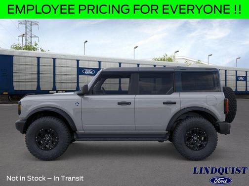 Avalanche Gray 2026 Ford Bronco Outer Banks
