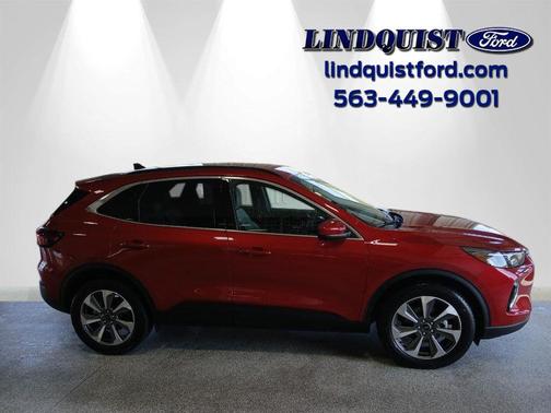 2023 Ford Escape Platinum