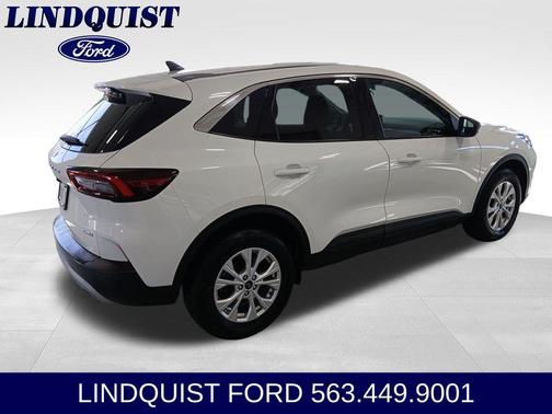 STAR WHITE METALLIC TRI-COAT 2023 Ford Escape Active