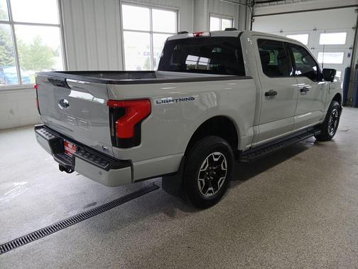 AVALANCHE 2023 Ford F-150 Lightning XLT