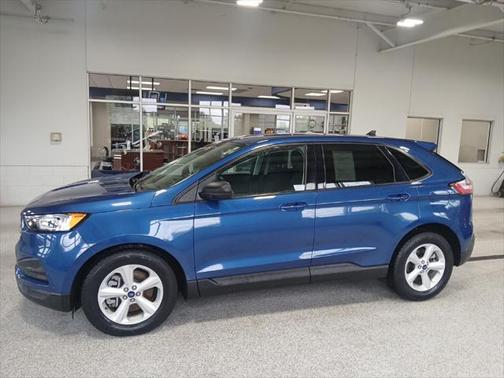 2022 Ford Edge SE