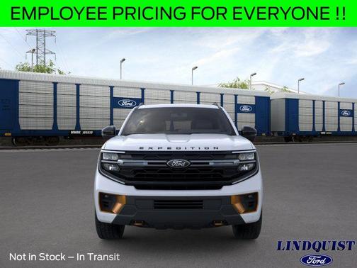 Silver Metallic 2026 Ford Expedition Tremor