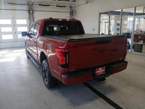 2022 Ford F-150 Lightning XLT