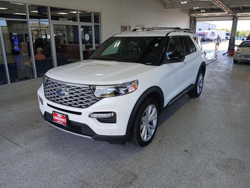 2022 Ford Explorer Platinum