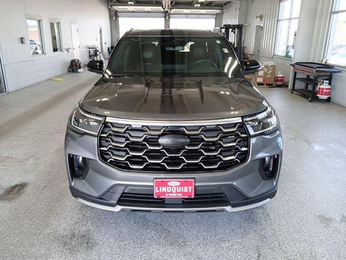 CARBONIZED GRAY METALLIC 2025 Ford Explorer Platinum