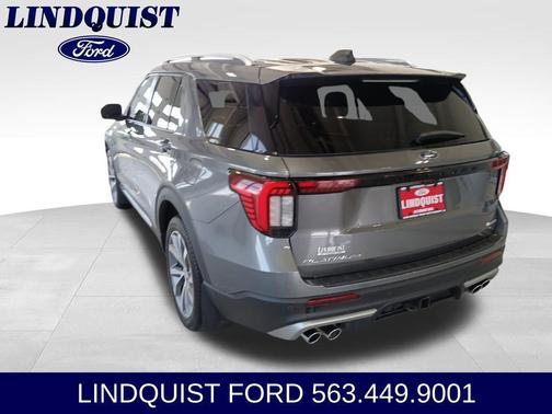 CARBONIZED GRAY METALLIC 2025 Ford Explorer Platinum