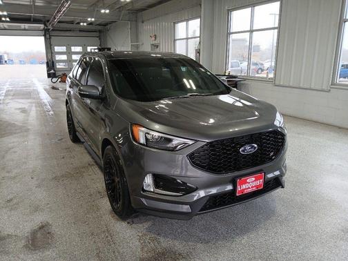2023 Ford Edge ST