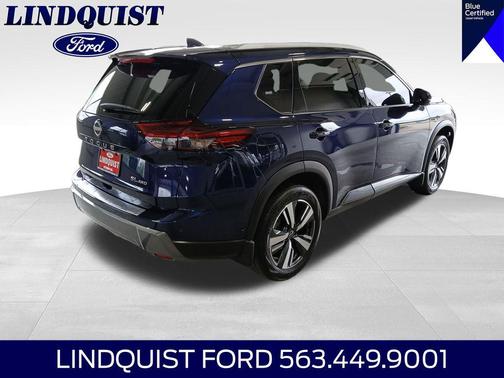 Deep Ocean Blue Pearl 2024 Nissan Rogue SL