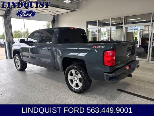 Graphite Metallic 2017 Chevrolet Silverado 1500 2LT