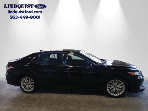 2020 Toyota Camry XLE