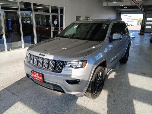 2018 Jeep Grand Cherokee Altitude