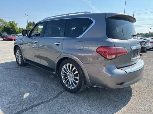 2016 INFINITI QX80 Base