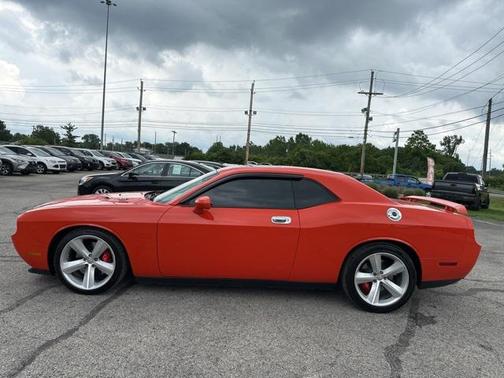 2008 Dodge Challenger SRT8