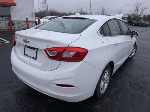 2016 Chevrolet Cruze LT Auto