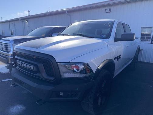 2019 RAM 1500 Classic Warlock Crew Cab 4x4 5'7' Box