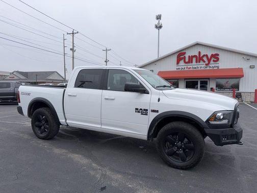 2019 RAM 1500 Classic Warlock Crew Cab 4x4 5'7' Box