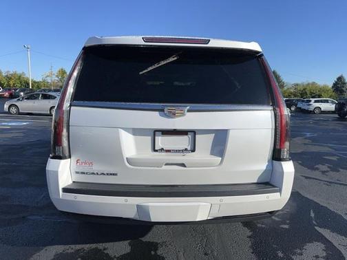 2016 Cadillac Escalade Premium