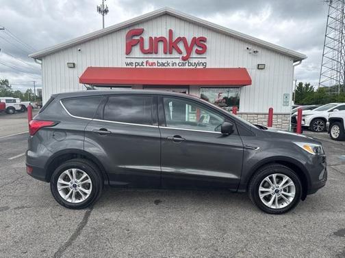 2019 Ford Escape SE