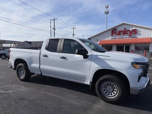 2022 Chevrolet Silverado 1500 WT