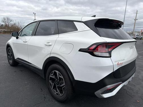 2024 Kia Sportage LX