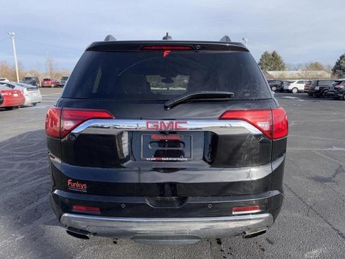 2018 GMC Acadia Denali
