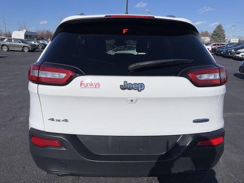 2016 Jeep Cherokee Latitude