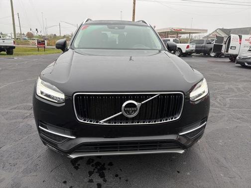 2018 Volvo XC90 T5 Momentum