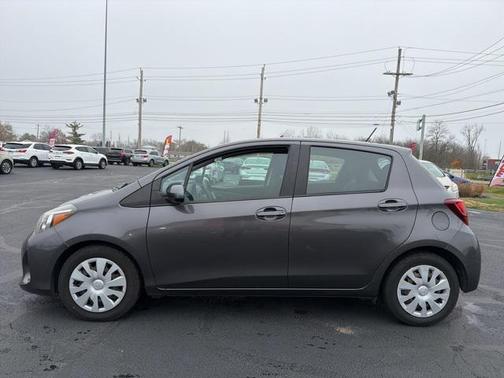 2017 Toyota Yaris L