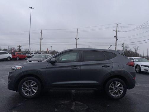 2018 Hyundai TUCSON SE