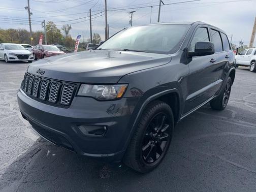 2018 Jeep Grand Cherokee Altitude