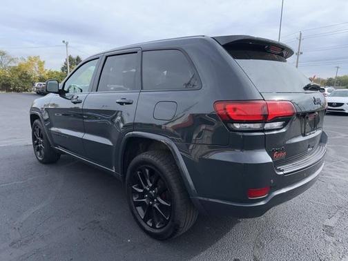 2018 Jeep Grand Cherokee Altitude