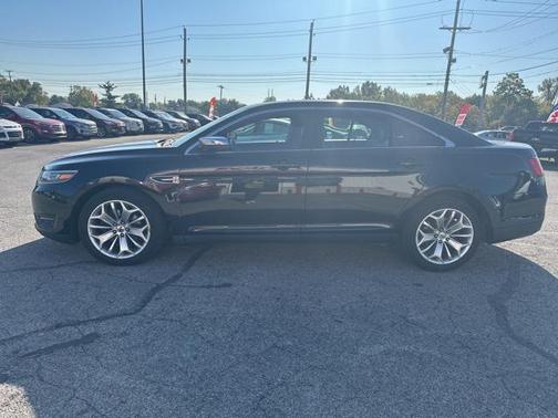 2015 Ford Taurus Limited