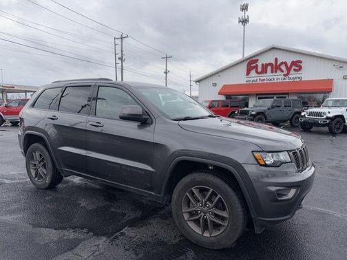 2017 Jeep Grand Cherokee Laredo