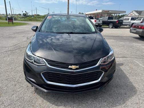2018 Chevrolet Cruze LS