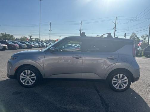 2023 Kia Soul LX