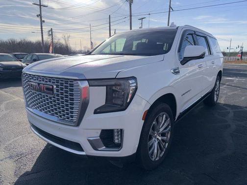 2022 GMC Yukon XL Denali