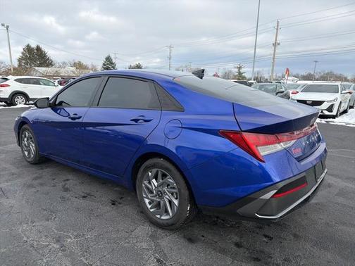 2025 Hyundai ELANTRA HEV Blue