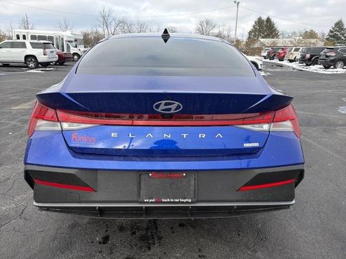 2025 Hyundai ELANTRA HEV Blue