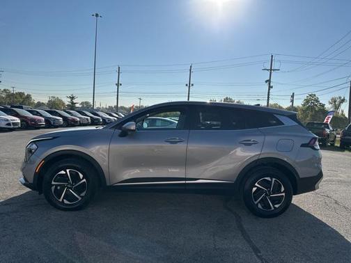 2023 Kia Sportage Hybrid LX