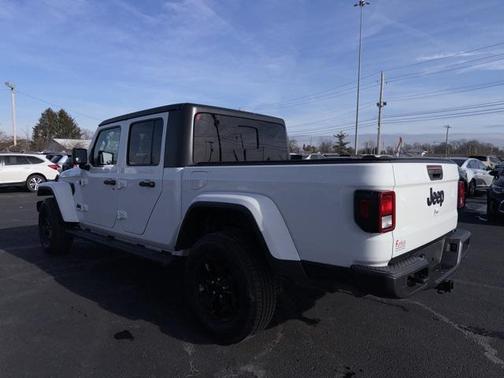 2021 Jeep Gladiator Willys 4x4