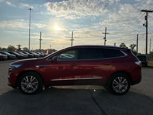2023 Buick Enclave Essence FWD