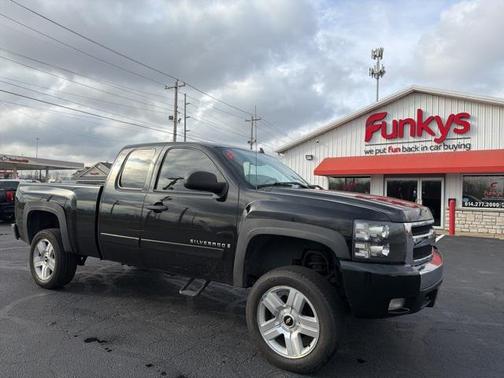 2008 Chevrolet Silverado 1500 LT1 Extended Cab