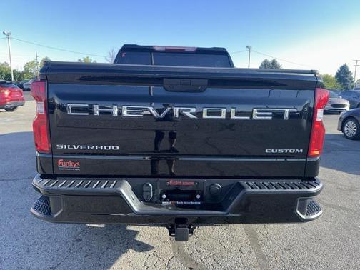 2021 Chevrolet Silverado 1500 Custom