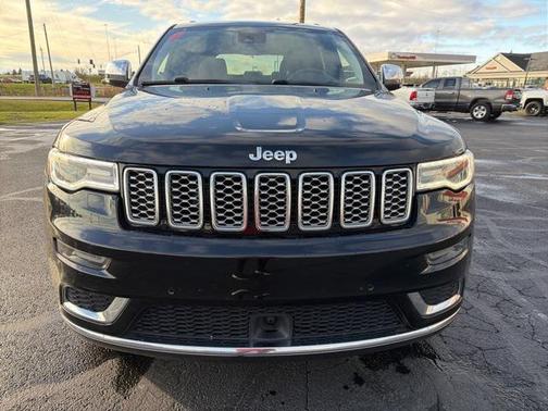 2017 Jeep Grand Cherokee Summit